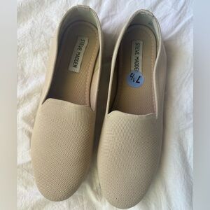 Steve Madden Women's Beige Loafers
